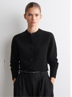 ISO: COS Merino Wool Cropped Cardigan in Size XS (Any Colour!)